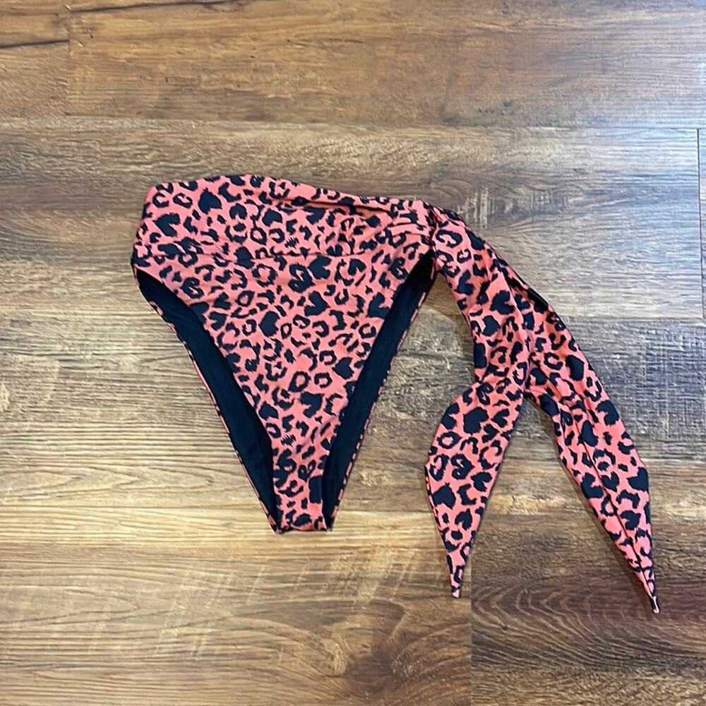 Beach Riot Brownish Red and Black Leopard Print Bikini Bottoms Women's Size S - Picture 1 of 7